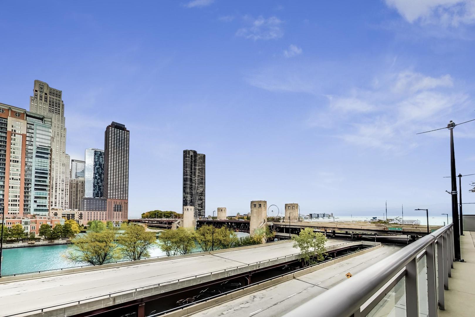 420 E Waterside Drive Unit: 2212