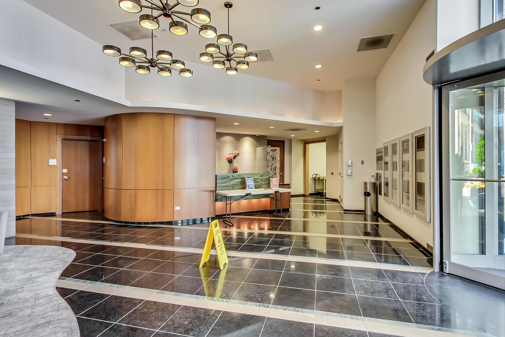 420 E Waterside Drive Unit: 2212