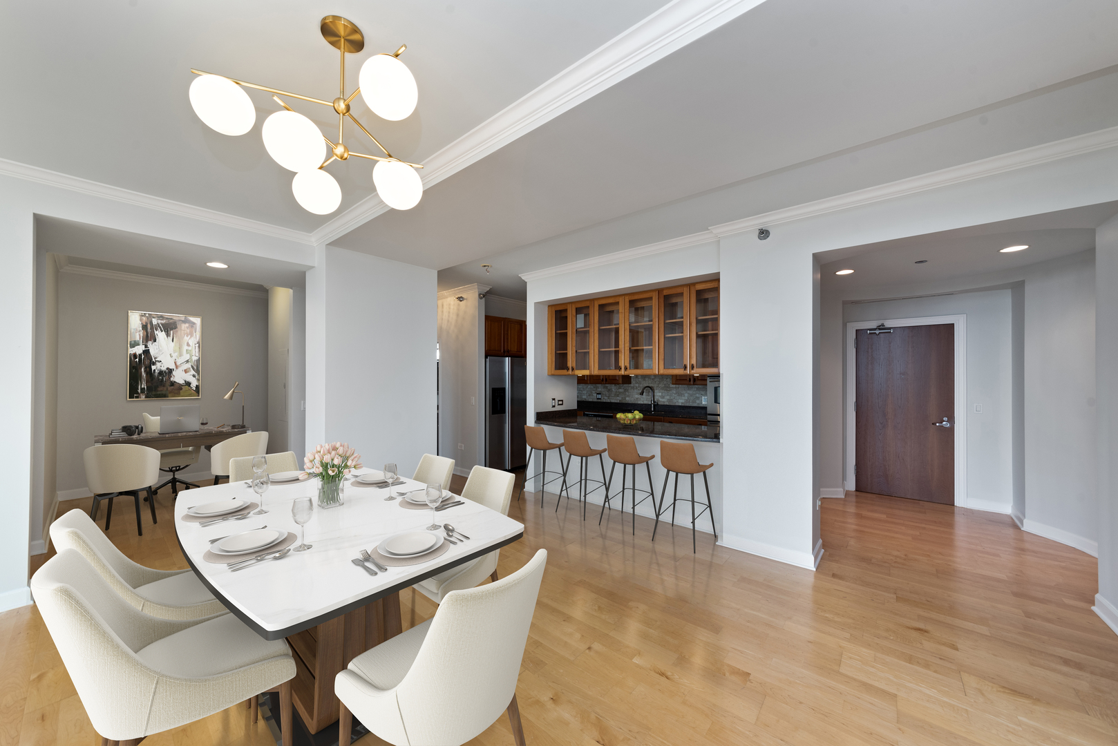 1335 S Prairie Avenue Unit: 1302