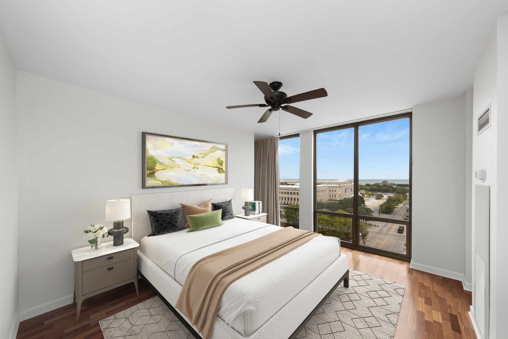 1335 S Prairie Avenue Unit: 1302