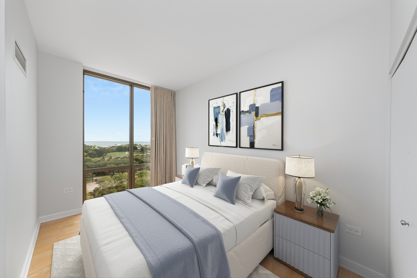 1335 S Prairie Avenue Unit: 1302