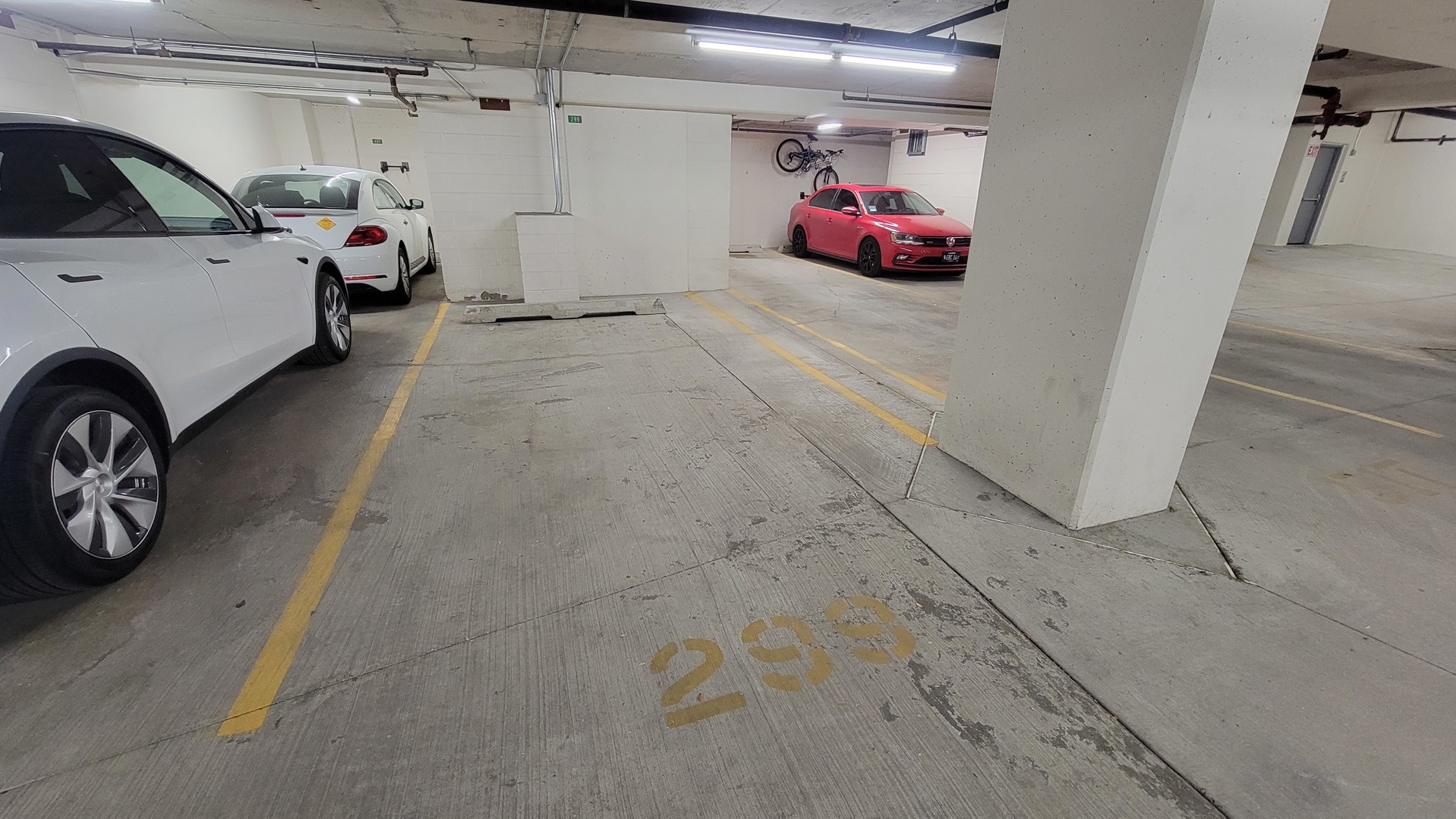 1211 S PRAIRIE Avenue Unit: 2903