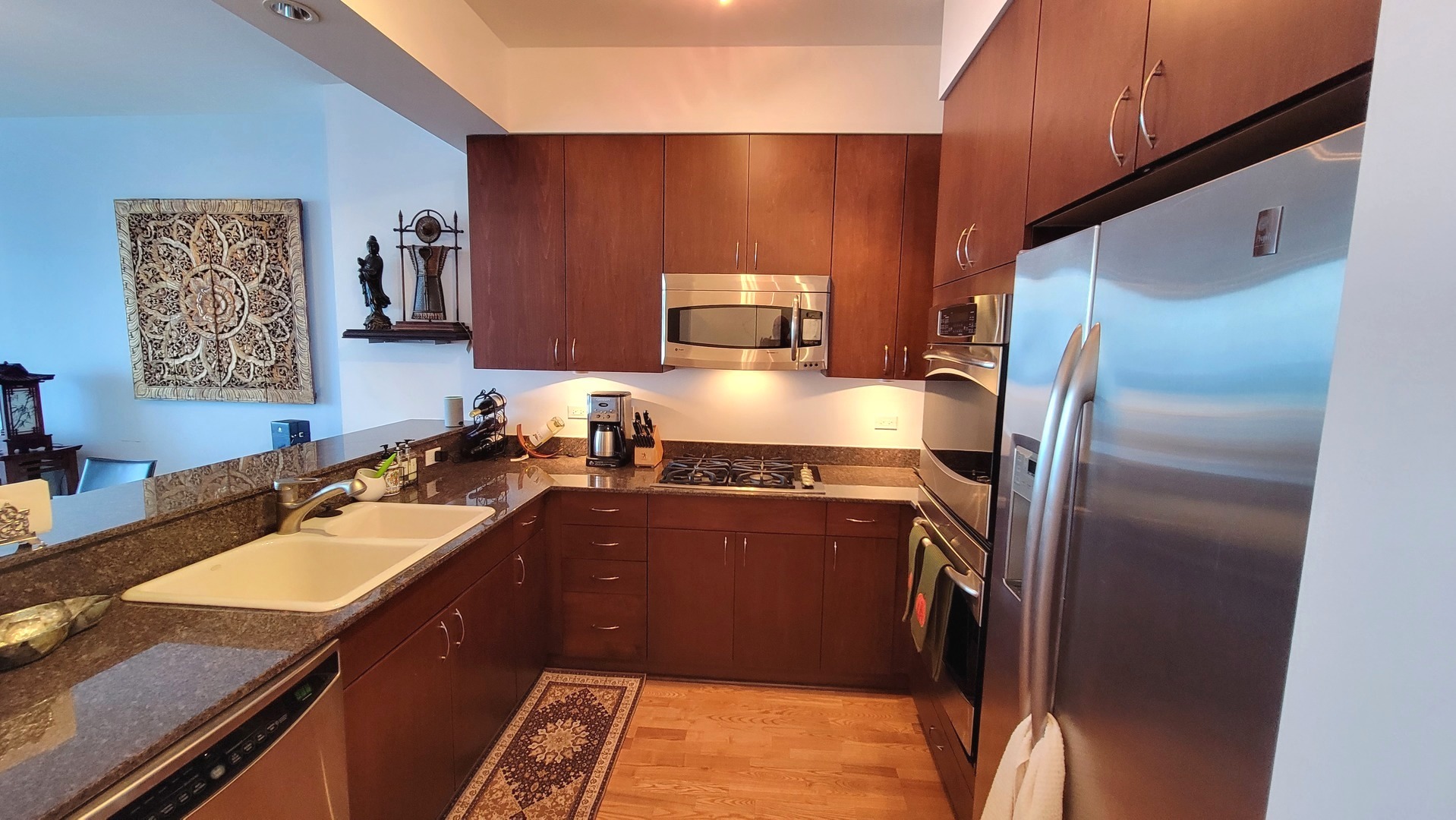 1211 S PRAIRIE Avenue Unit: 2903