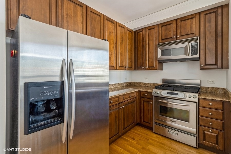 420 E Waterside Drive Unit: 2910