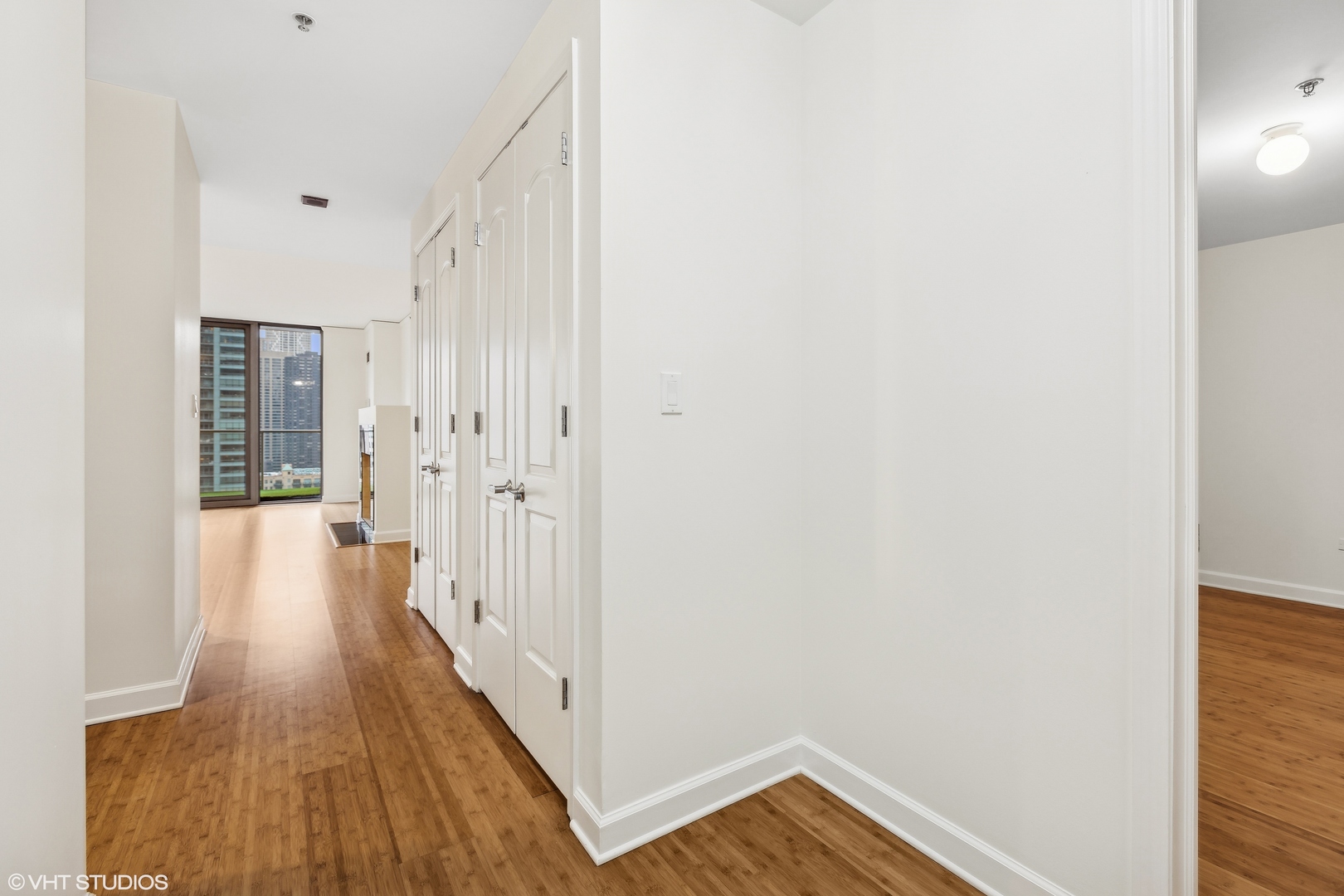 420 E Waterside Drive Unit: 1209