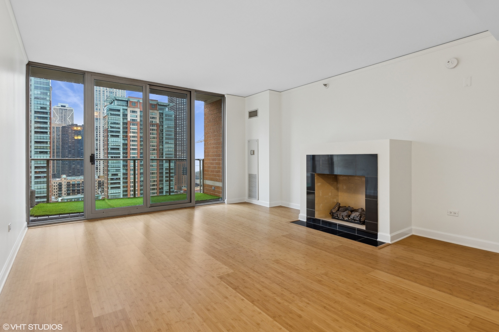 420 E Waterside Drive Unit: 1209