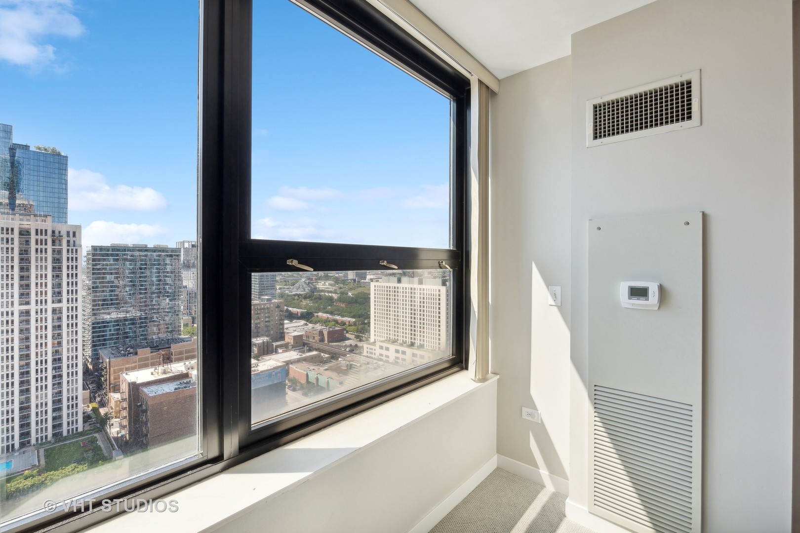 1160 S MICHIGAN Avenue Unit: 2603