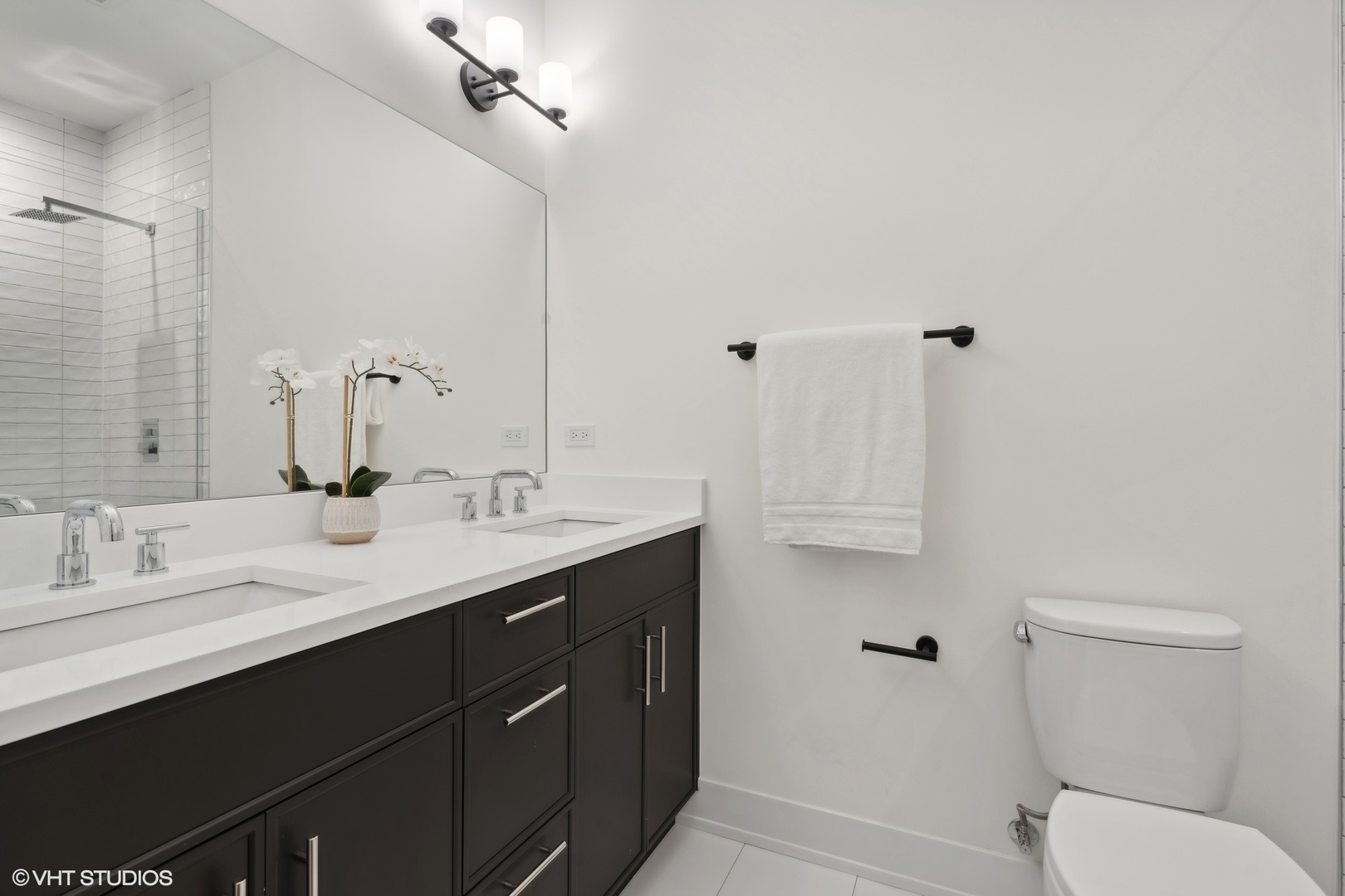 3341 N Sheffield Avenue Unit: 2S