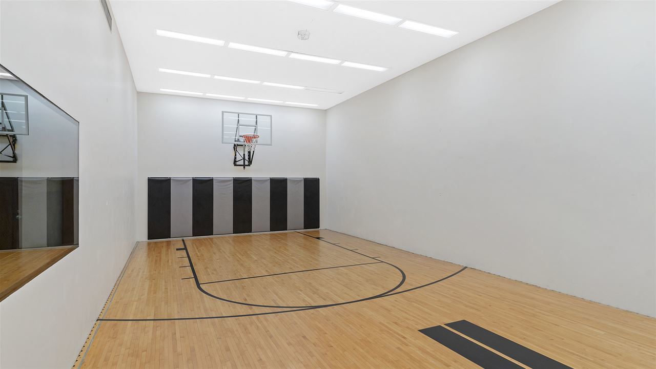 400 E Randolph Street Unit: 2028