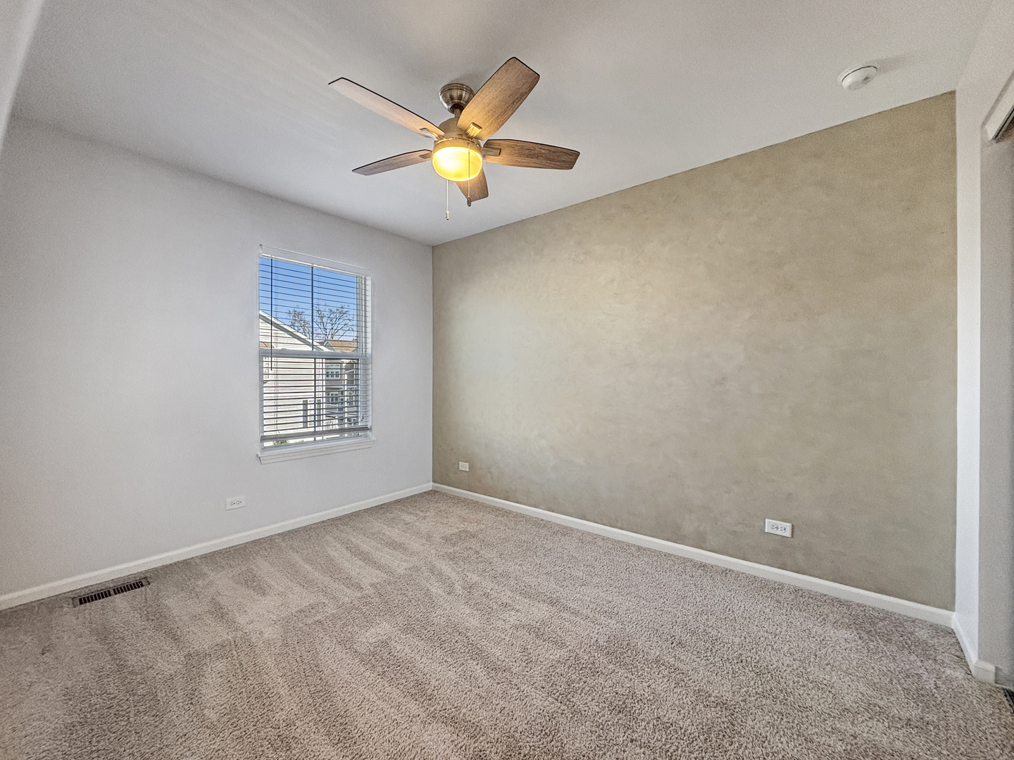 1189 Evergreen Avenue