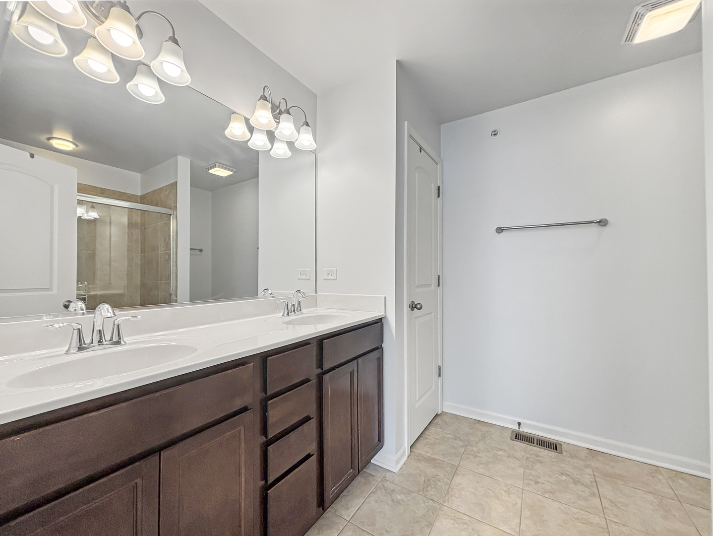 1189 Evergreen Avenue