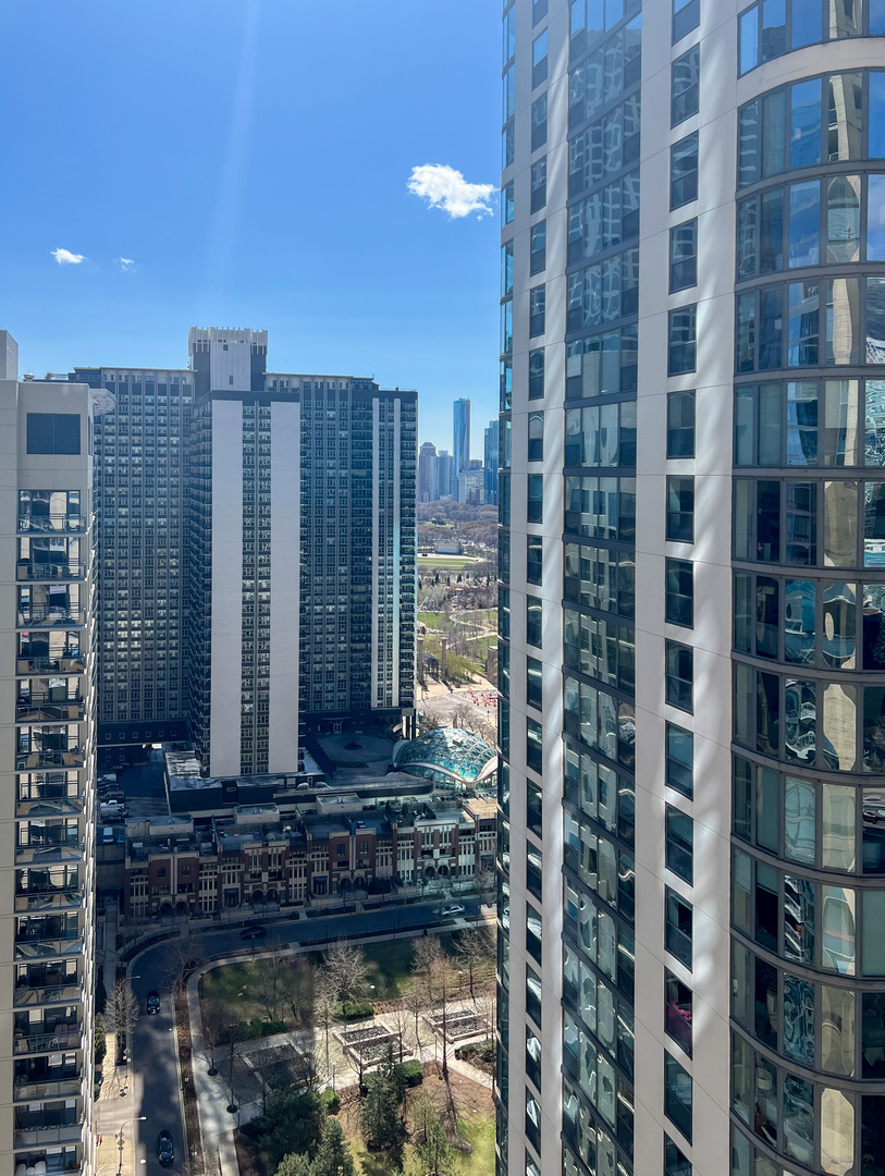 420 E Waterside Drive Unit: 2503
