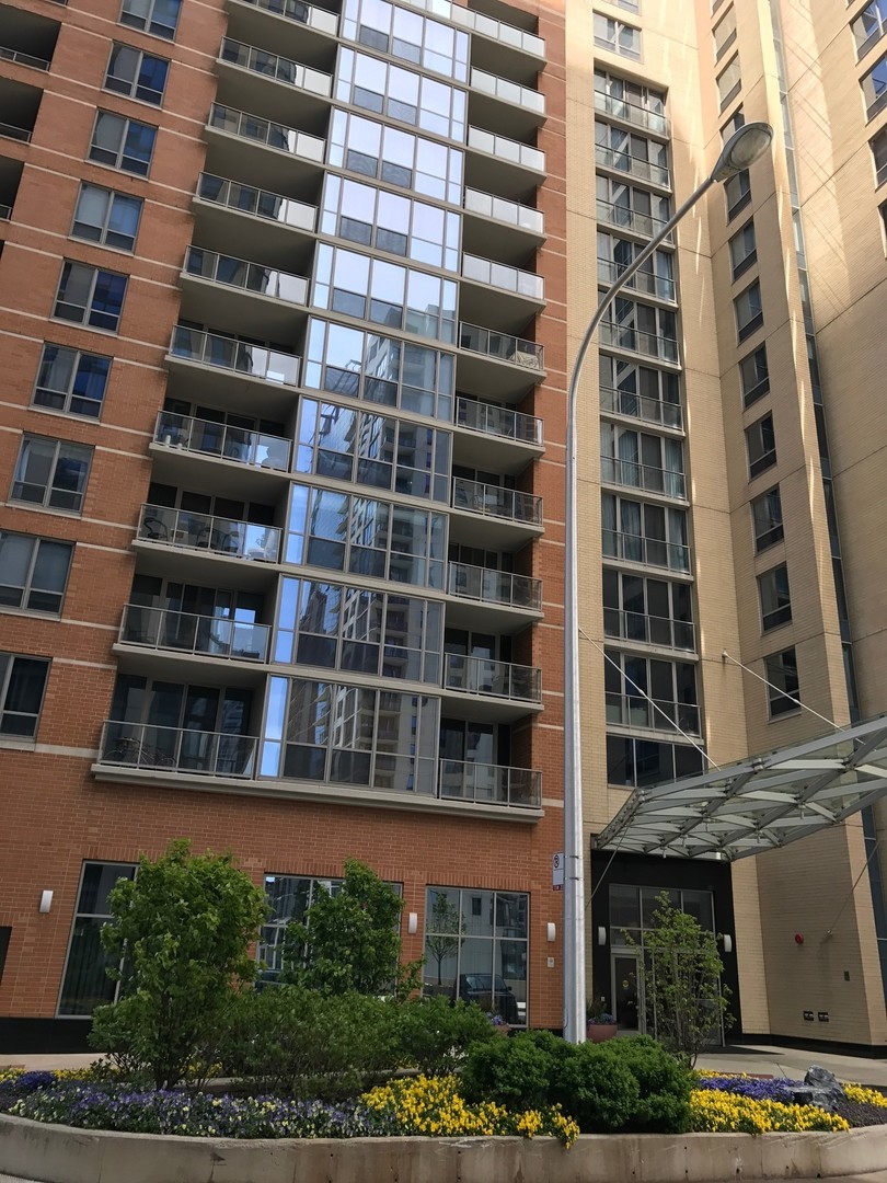 420 E Waterside Drive Unit: 2503