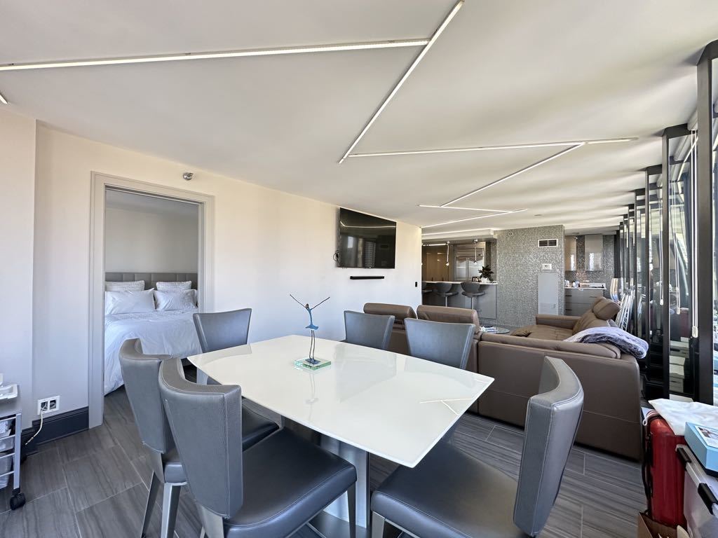 1230 N STATE Parkway Unit: 14B