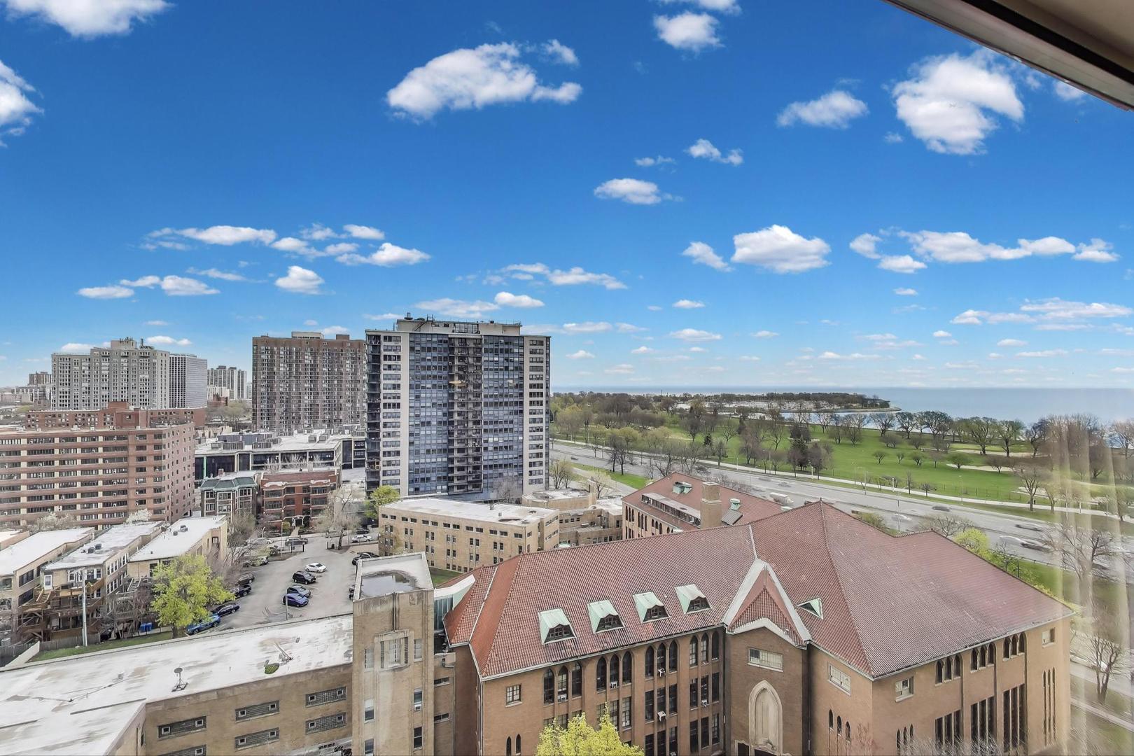 3950 N LAKE SHORE Drive Unit: 1411