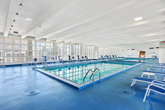 535 N Michigan Avenue Unit: 2205