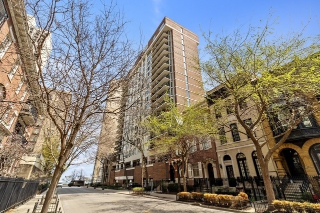 71 E Division Street Unit: 1703