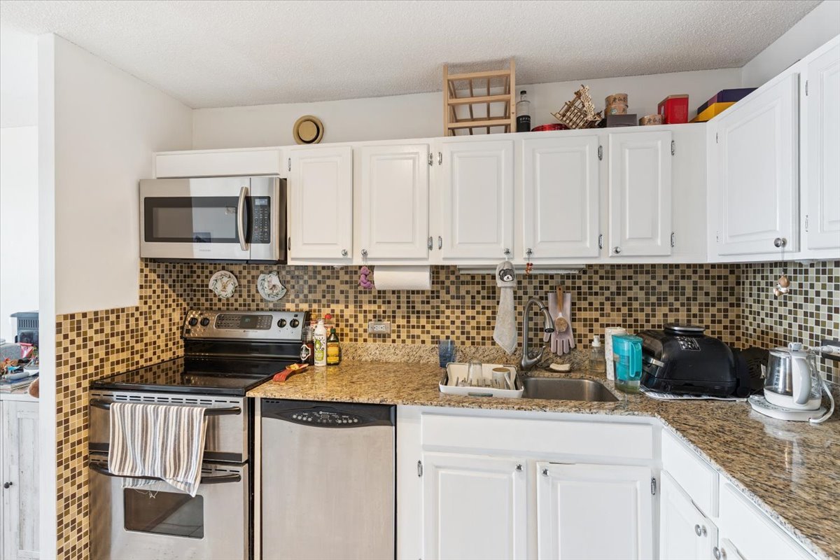 899 S PLYMOUTH Court Unit: 2107