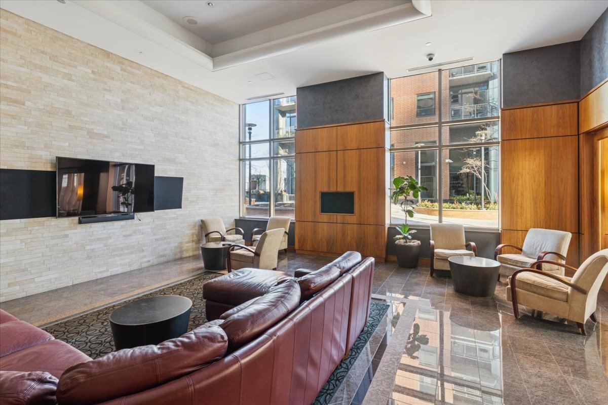 420 E Waterside Drive Unit: 509