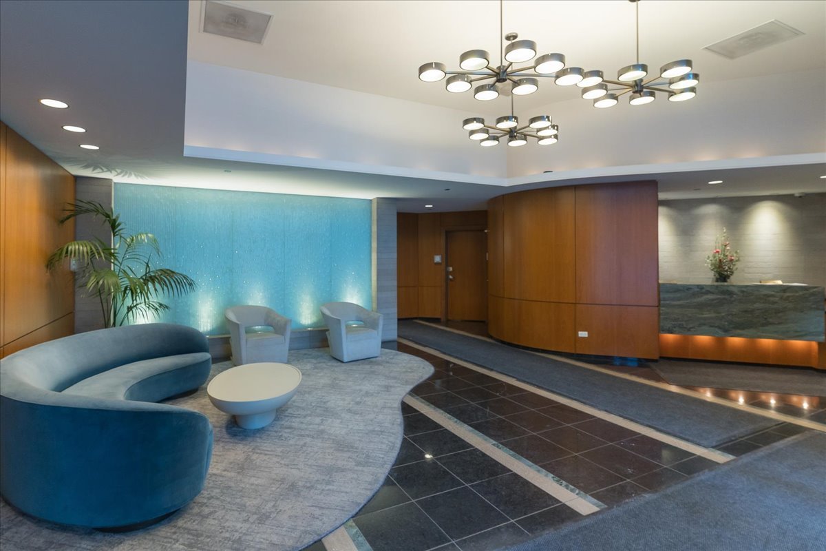 420 E Waterside Drive Unit: 509