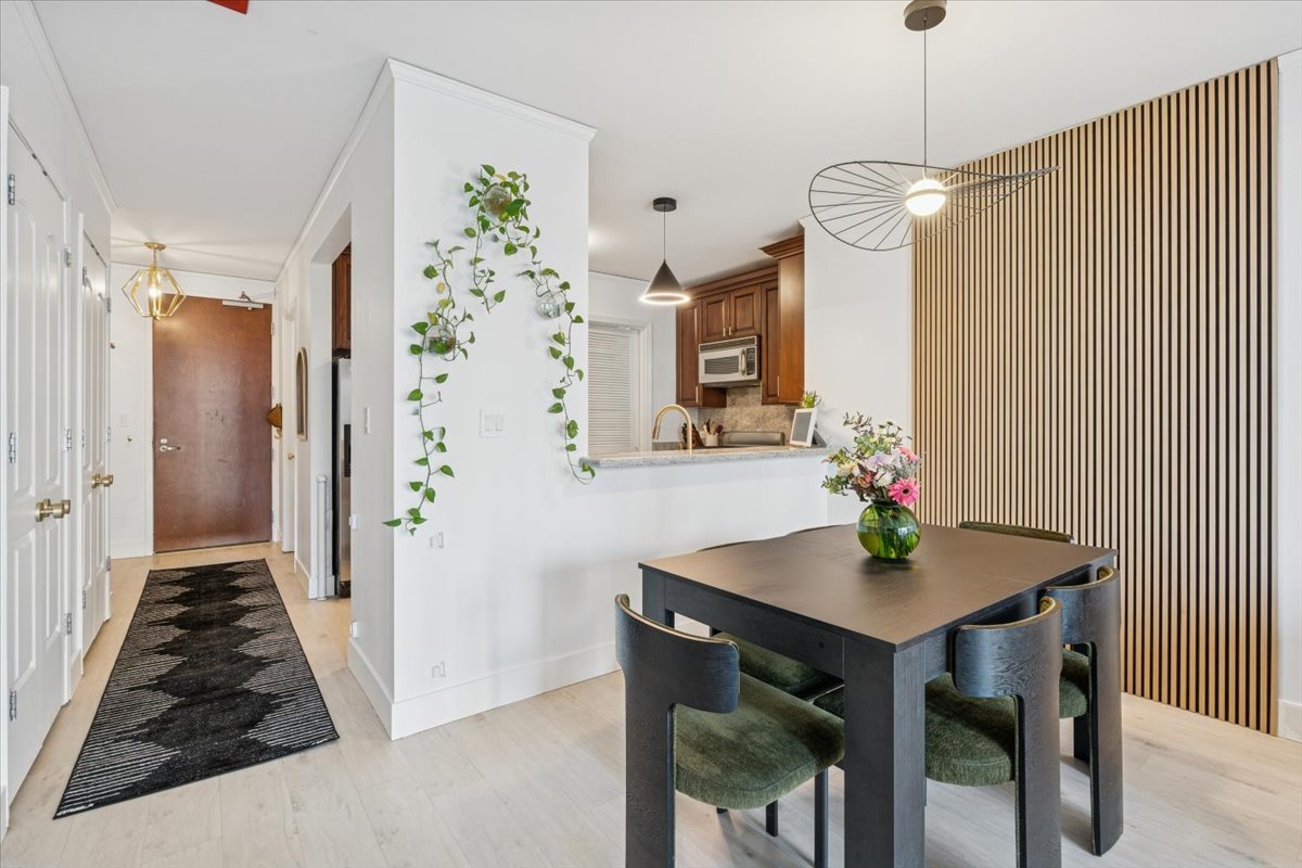 420 E Waterside Drive Unit: 509