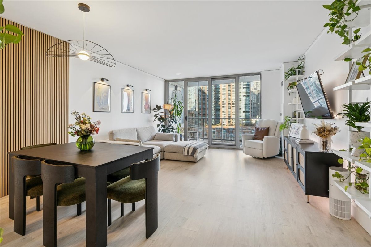 420 E Waterside Drive Unit: 509