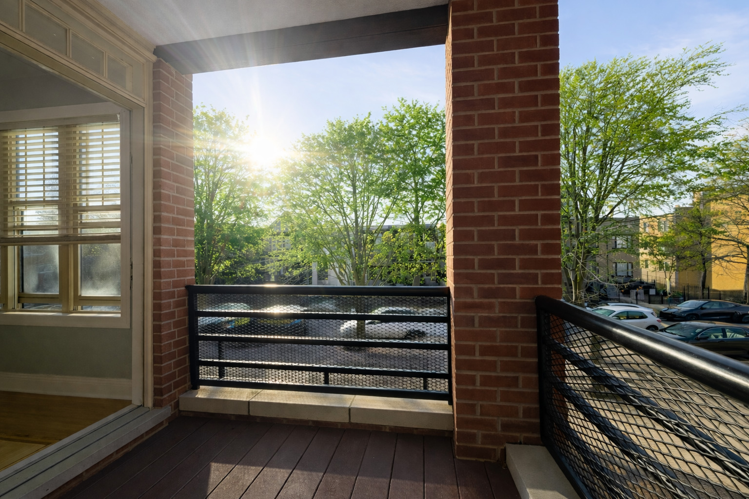 6621 S Ingleside Avenue Unit: 1S