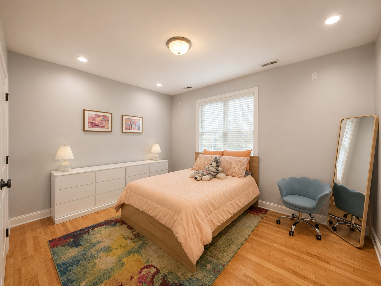 6621 S Ingleside Avenue Unit: 1S
