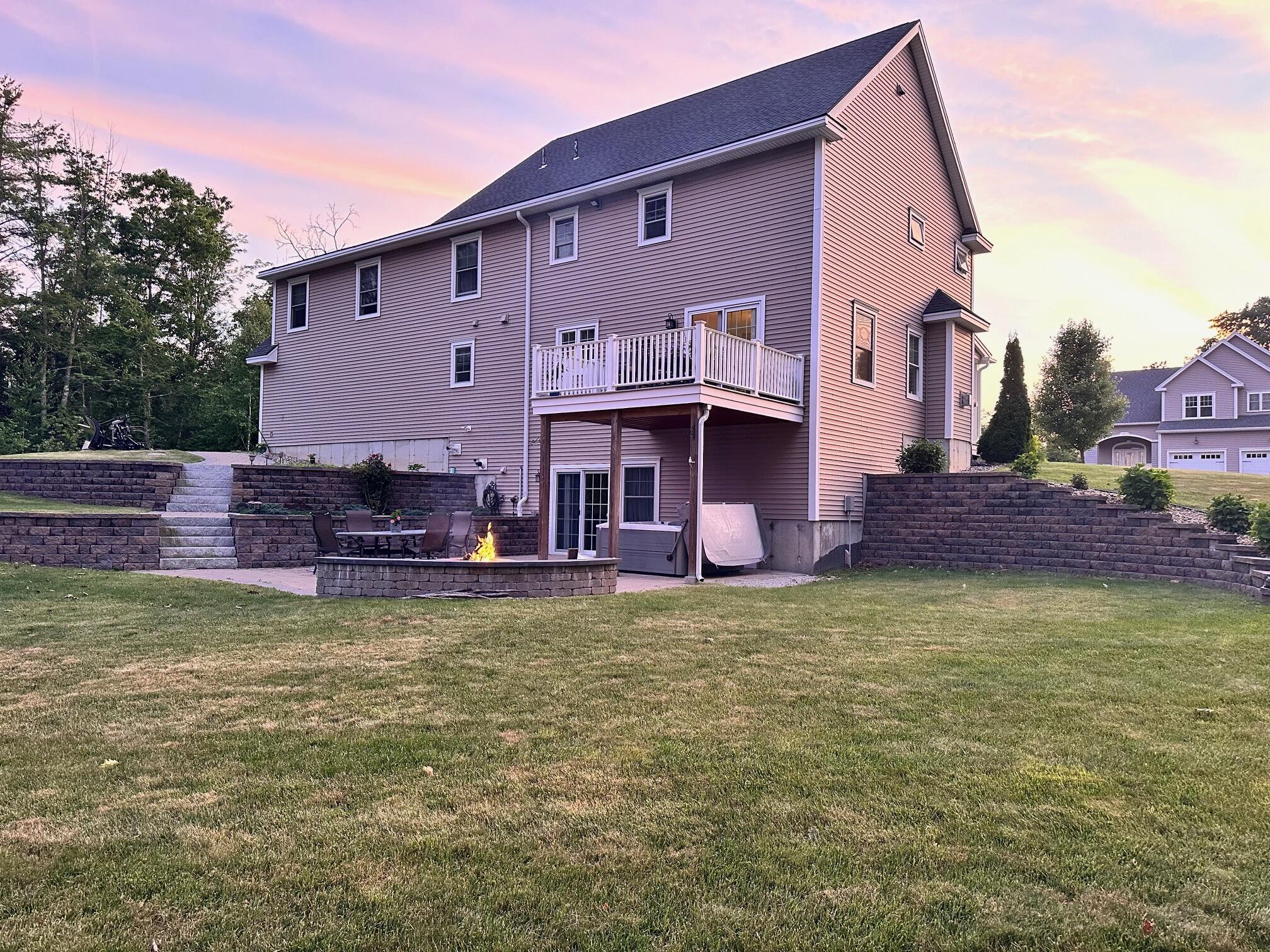 28 Trailside Circle