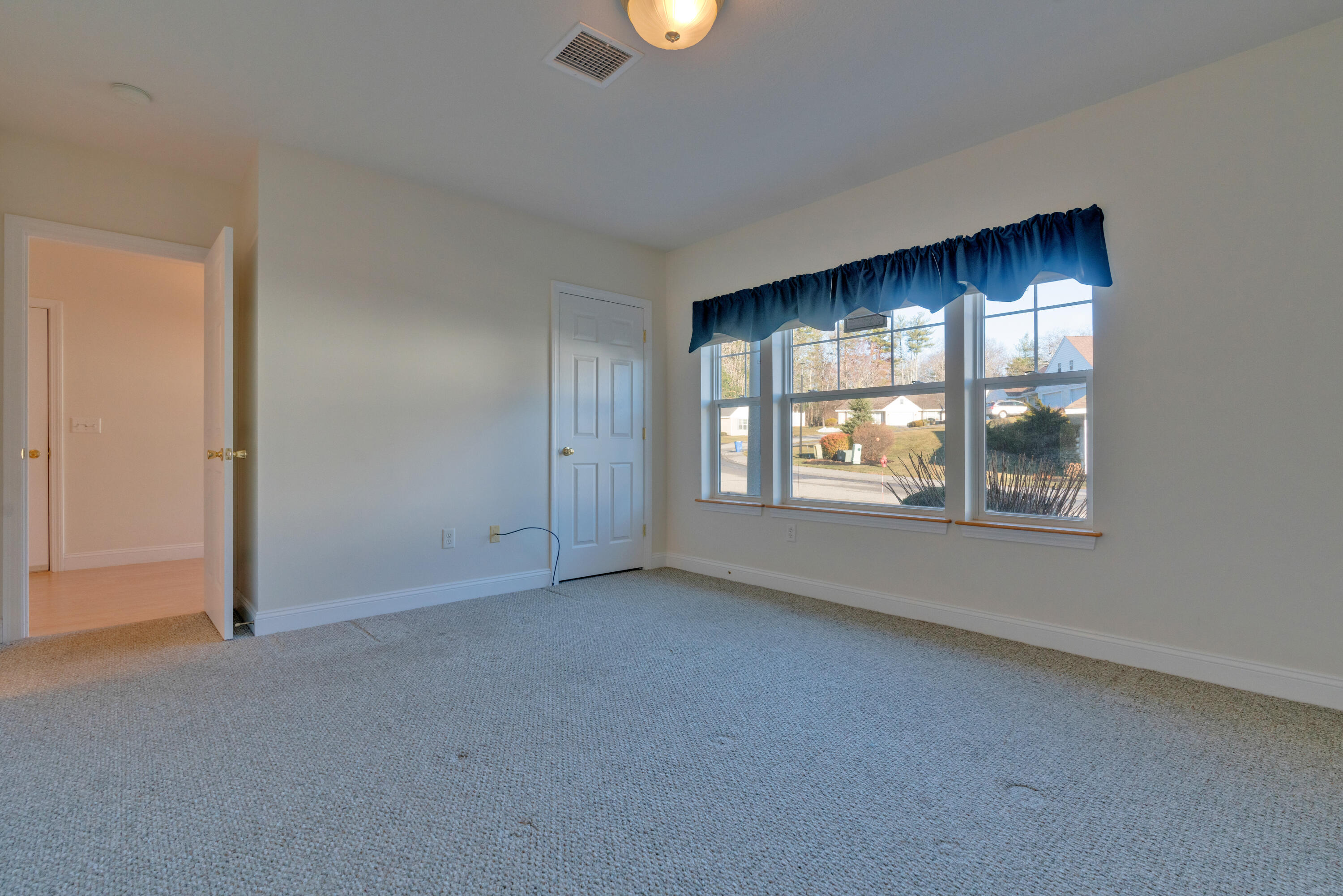 22 Macintosh Lane, 22