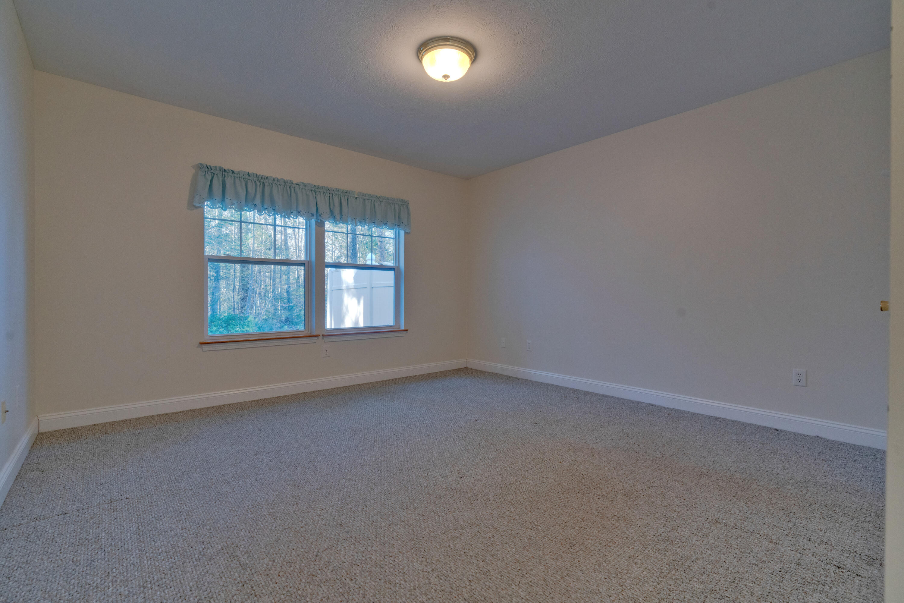 22 Macintosh Lane, 22