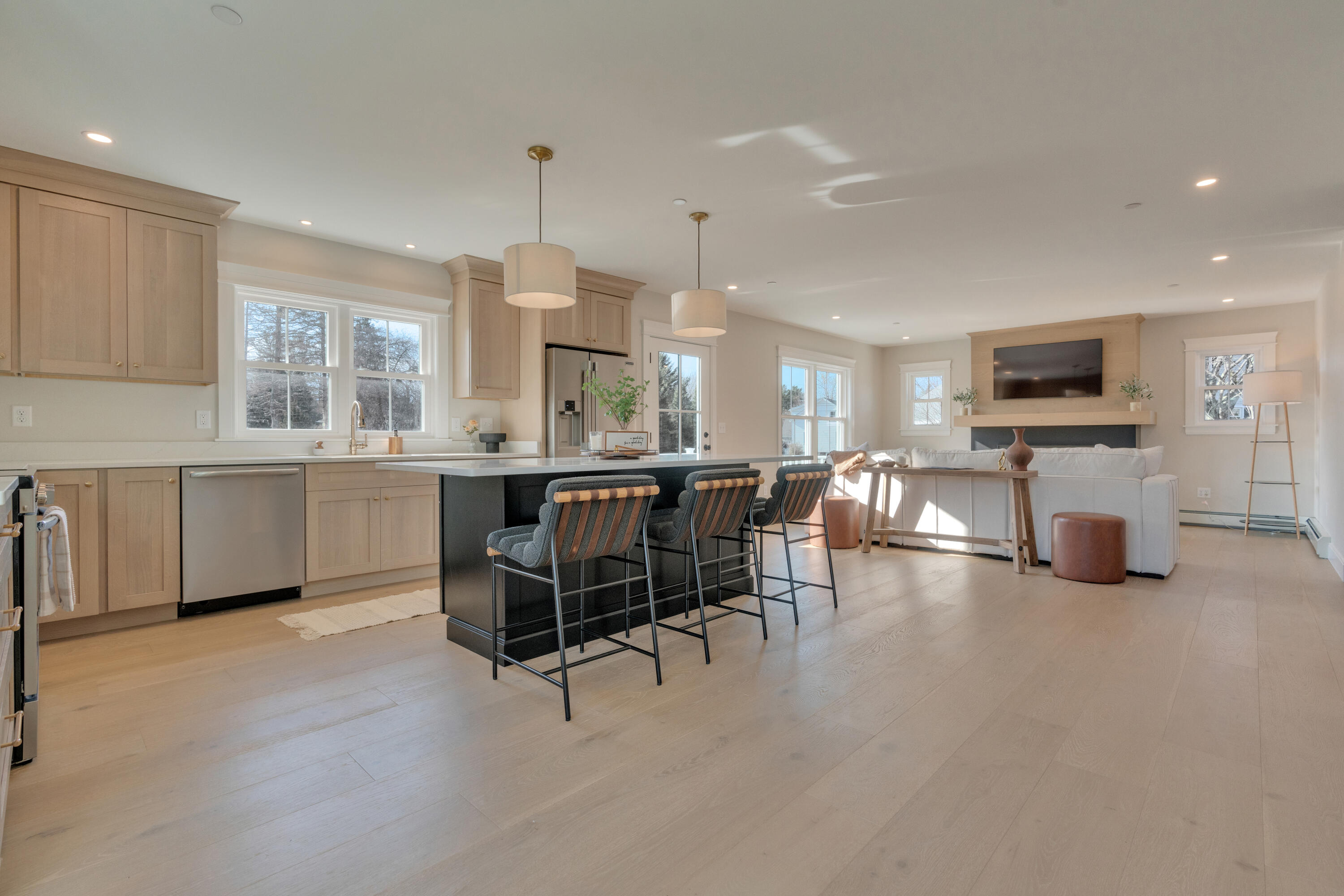 4 Lina Avenue