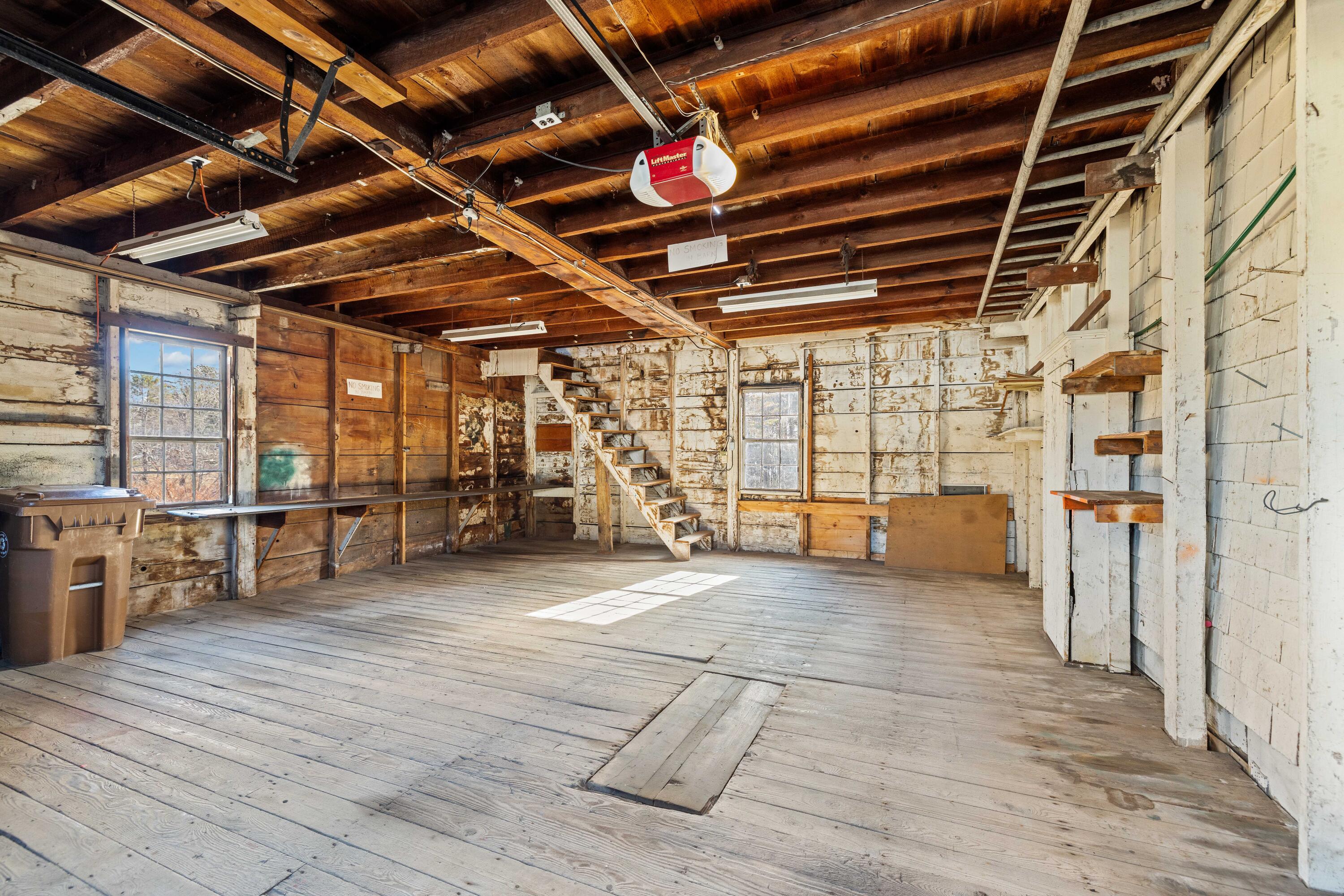 199 Ferry Road