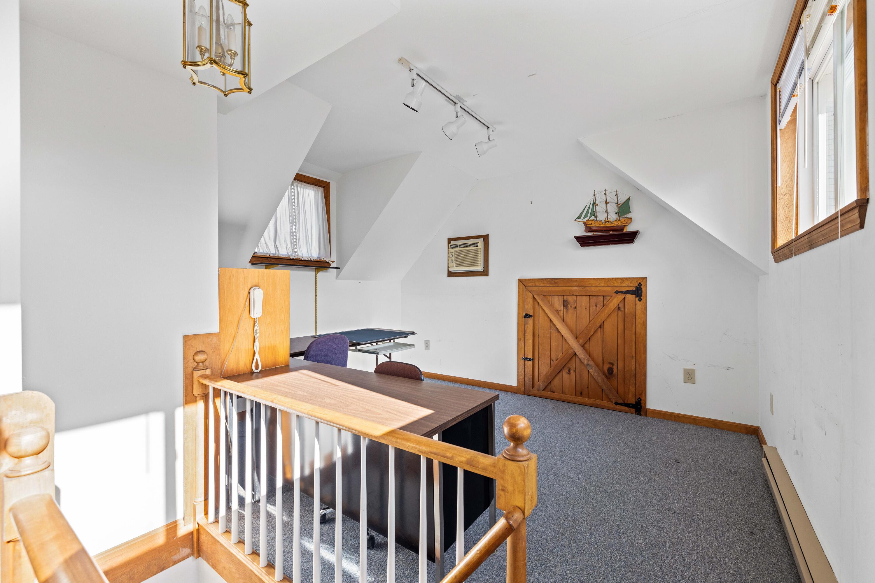 199 Ferry Road