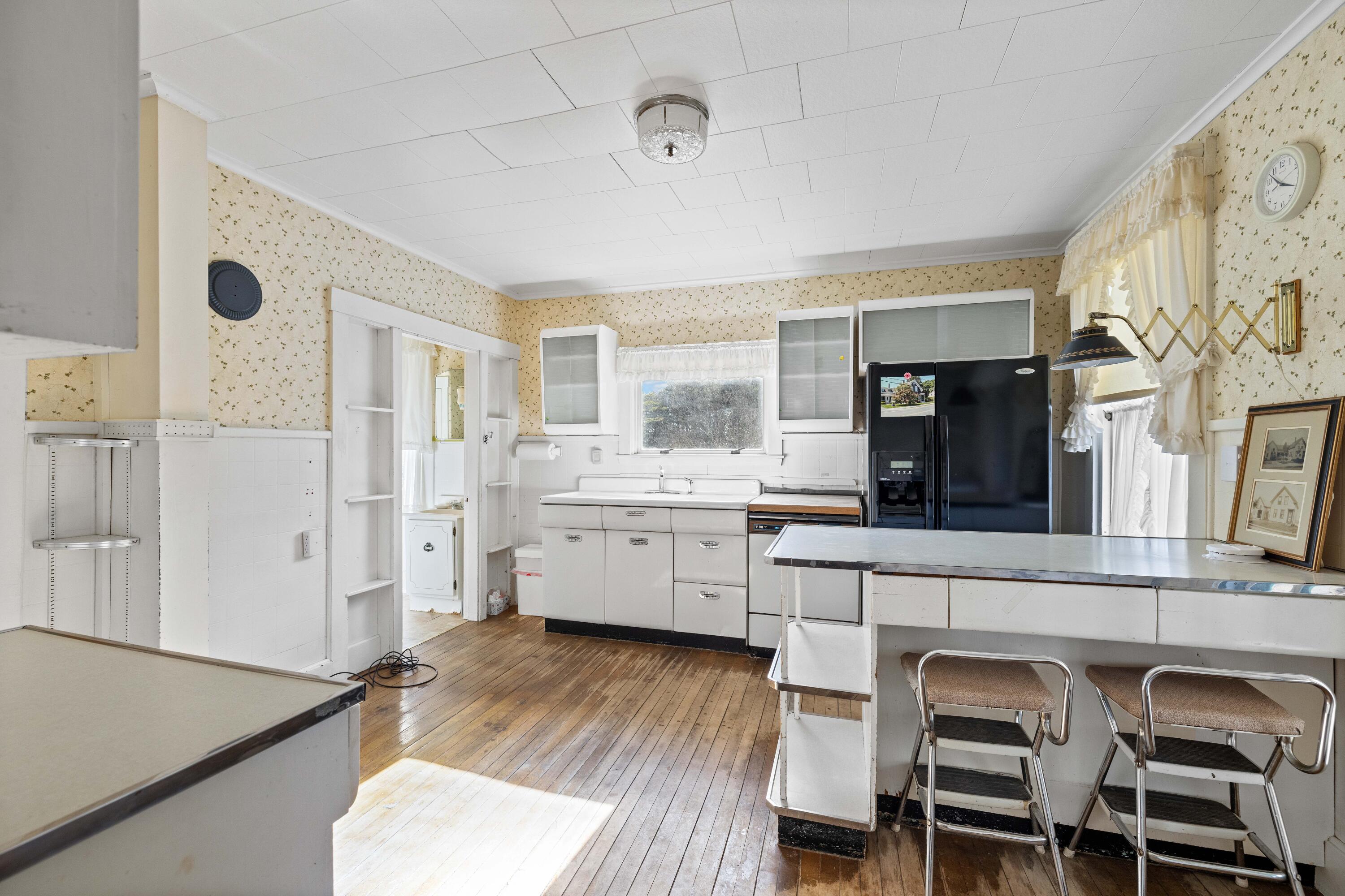199 Ferry Road