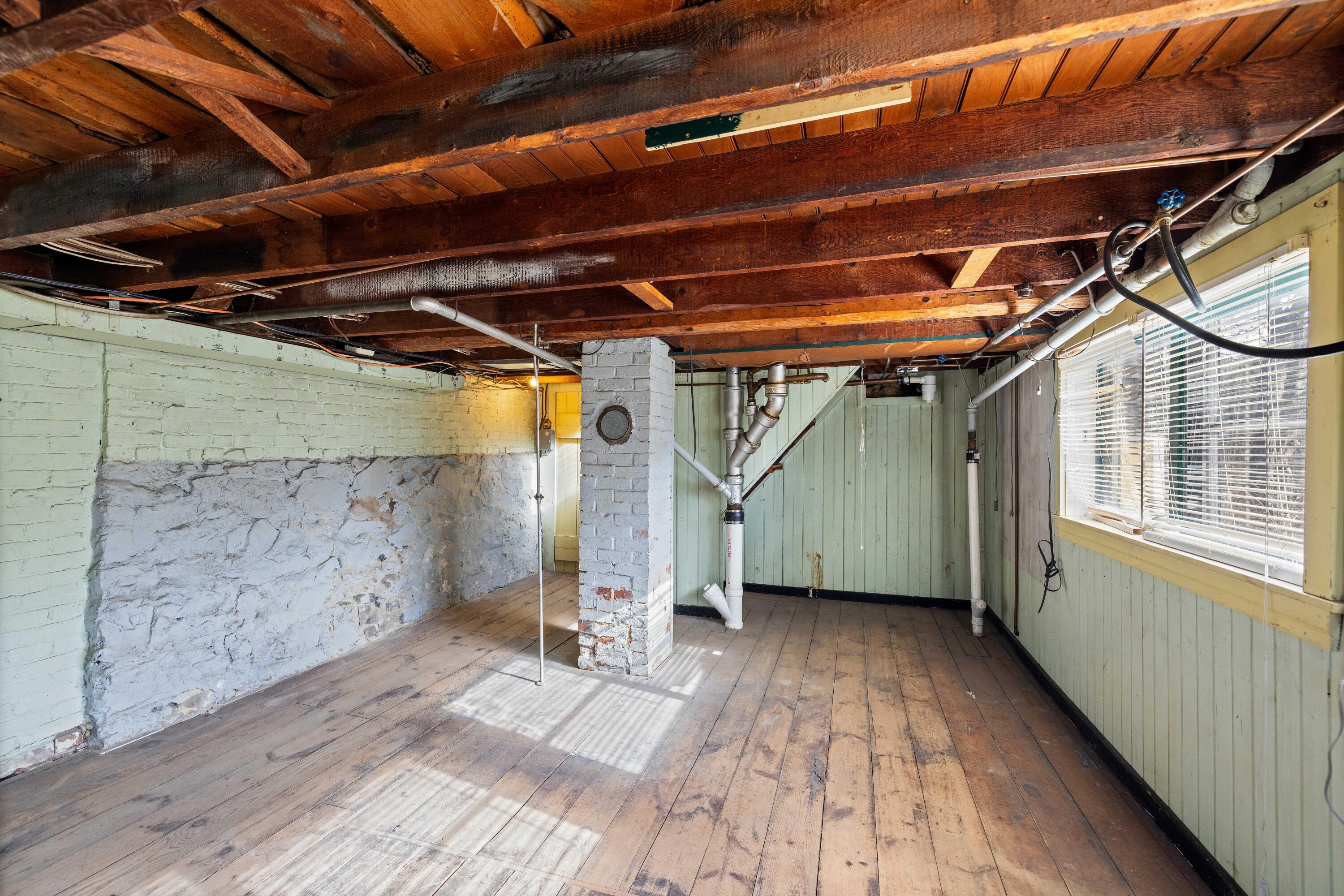 199 Ferry Road
