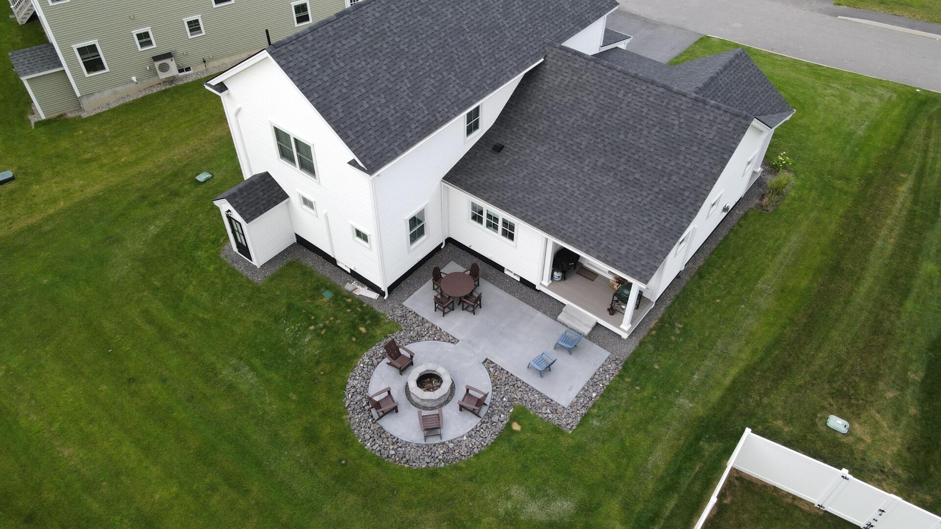 14 Maneta Drive