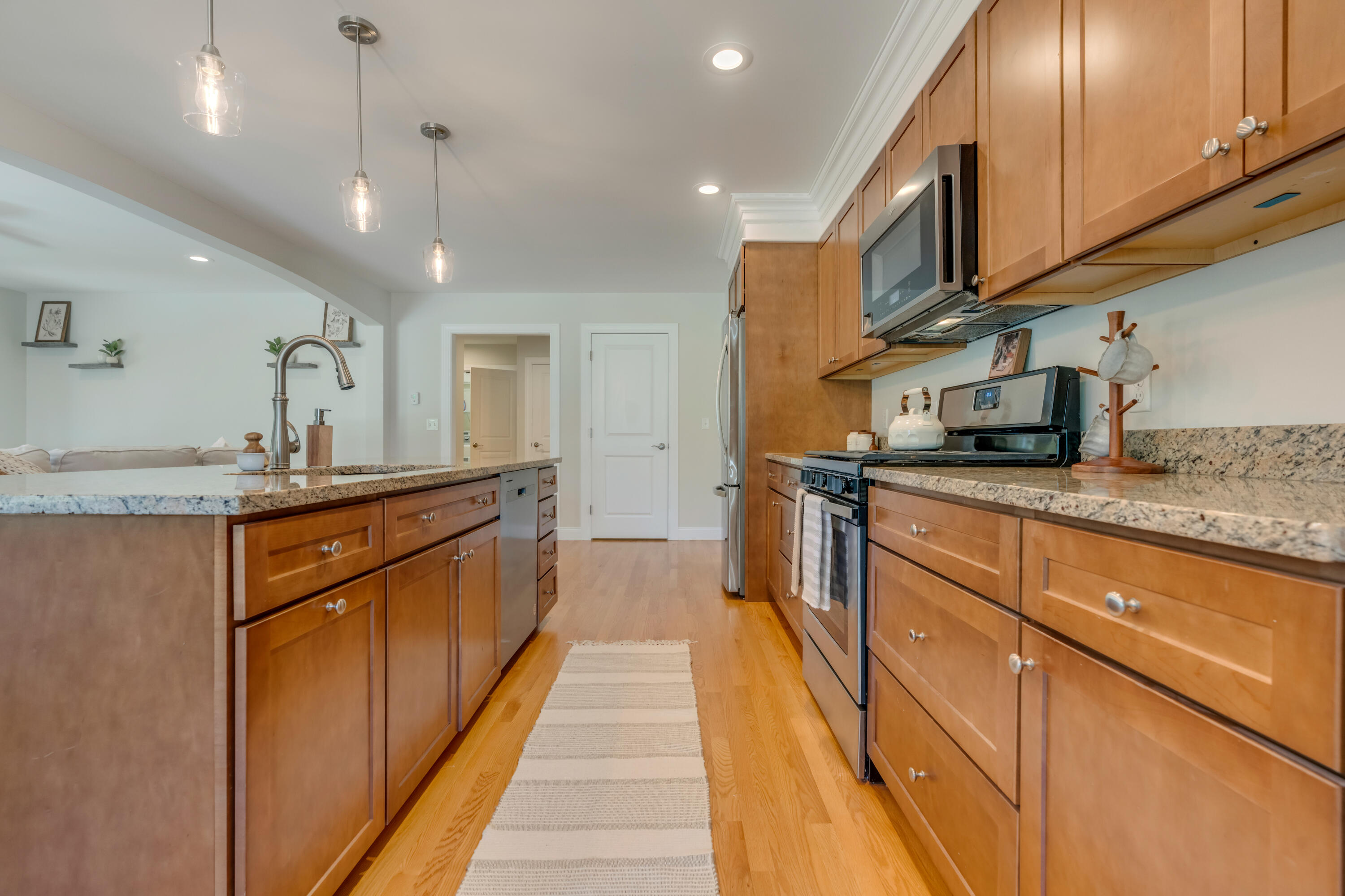 6 Roaring Rock Road, 0