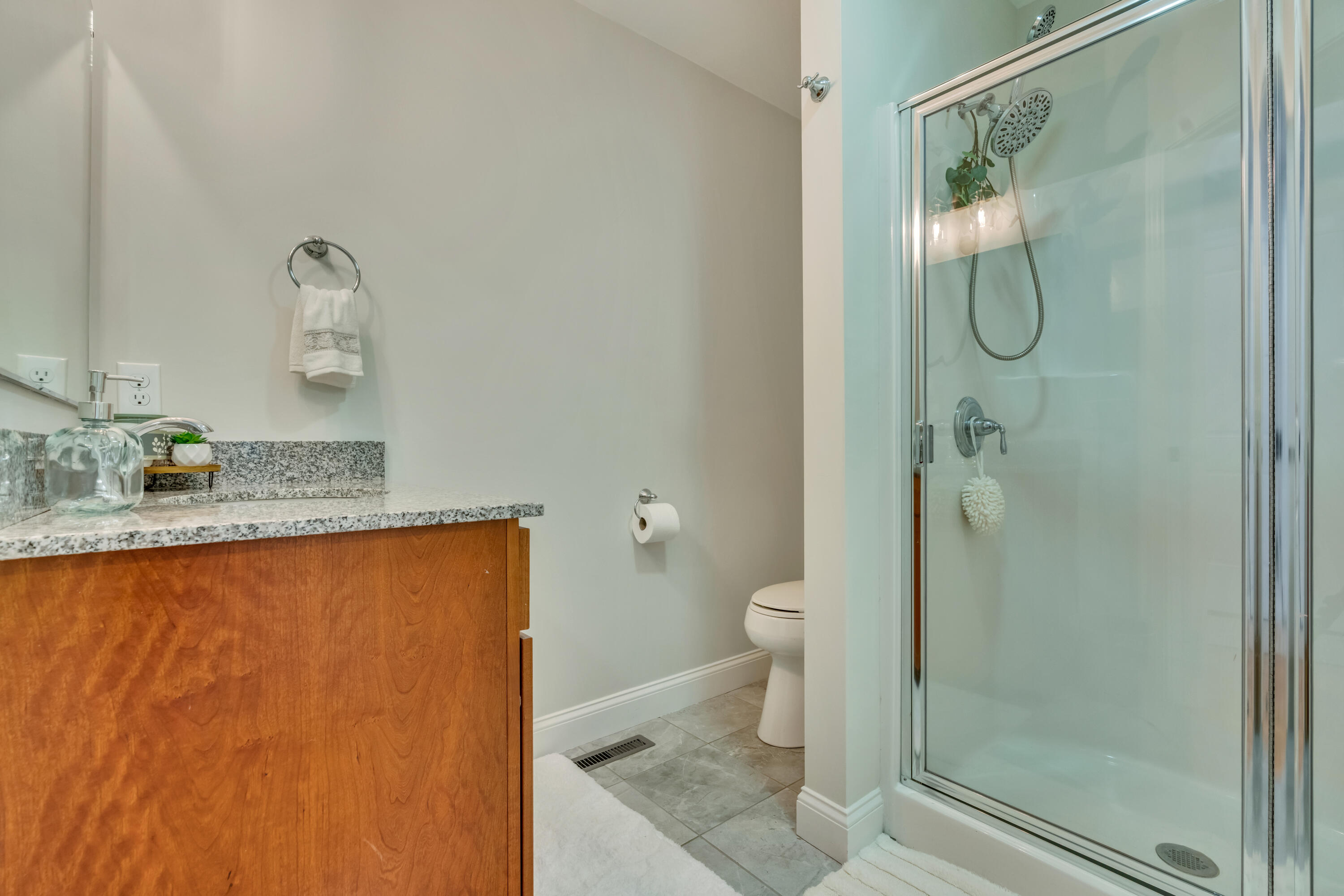 6 Roaring Rock Road, 0