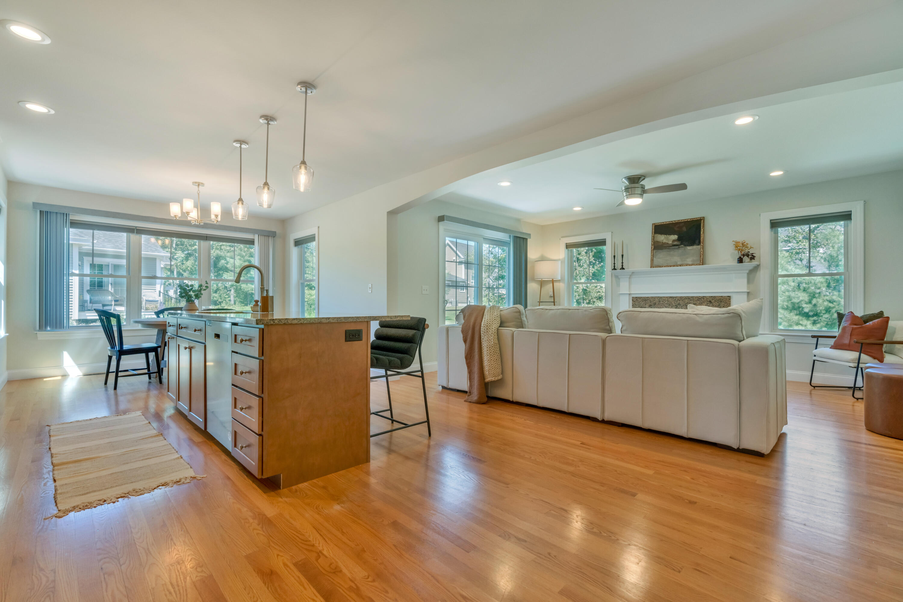 6 Roaring Rock Road, 0