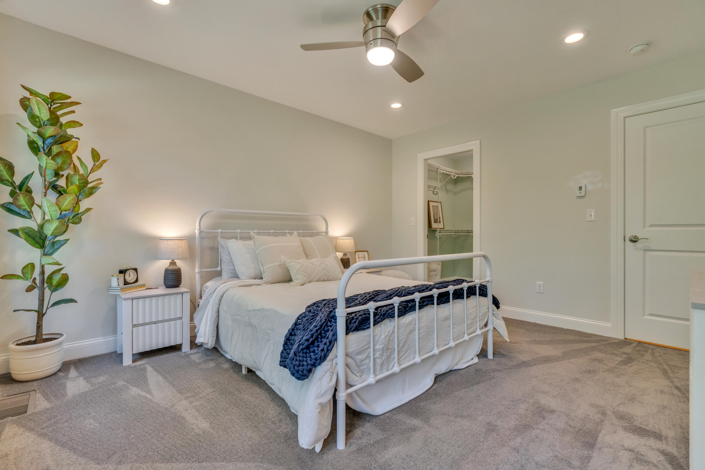 6 Roaring Rock Road, 0
