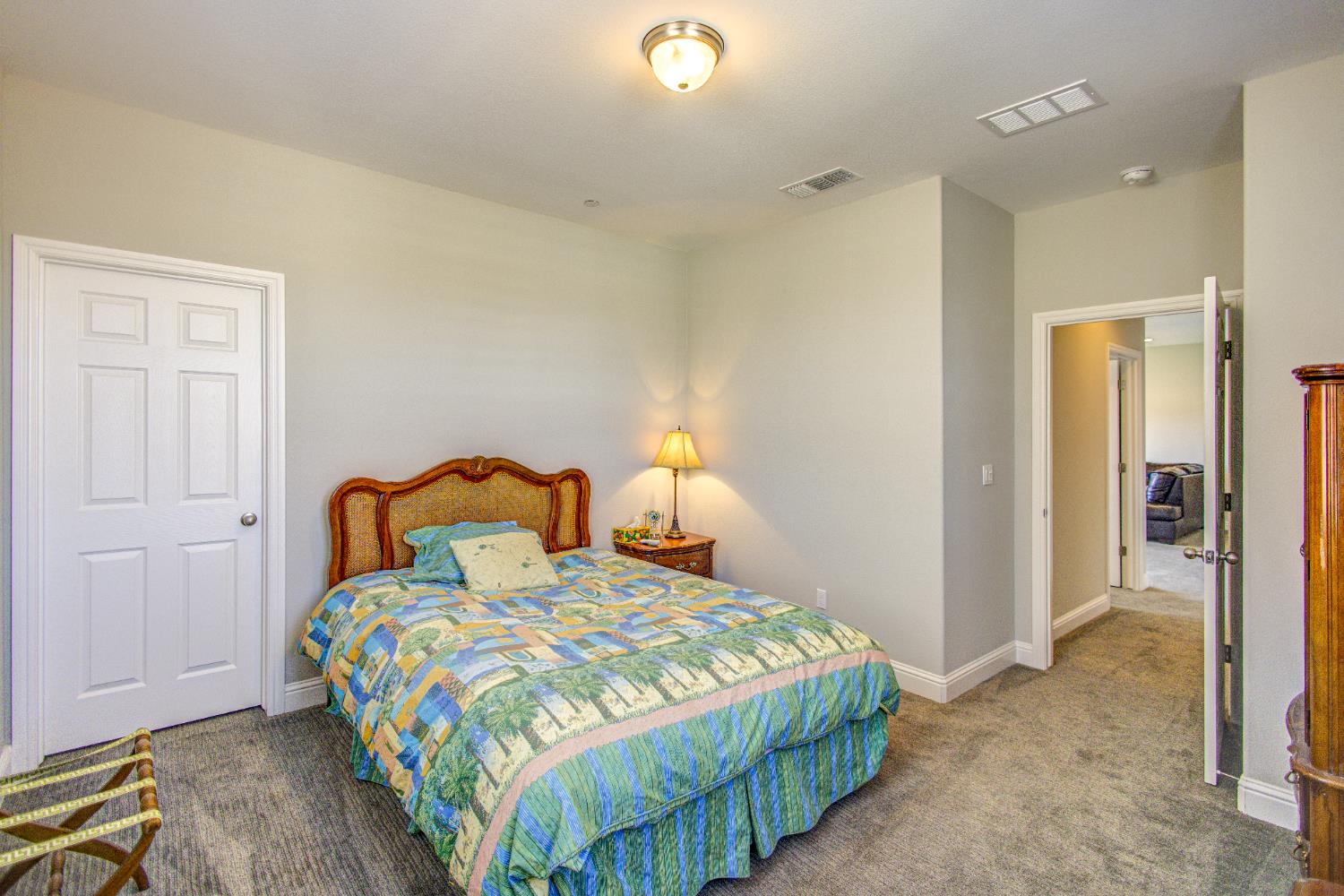 2286 N Janice Avenue