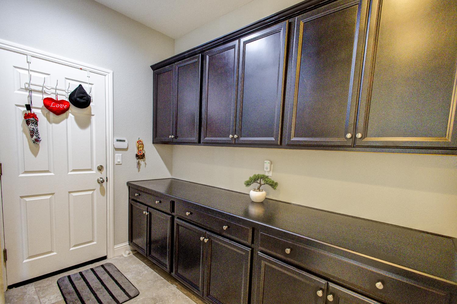 2286 N Janice Avenue