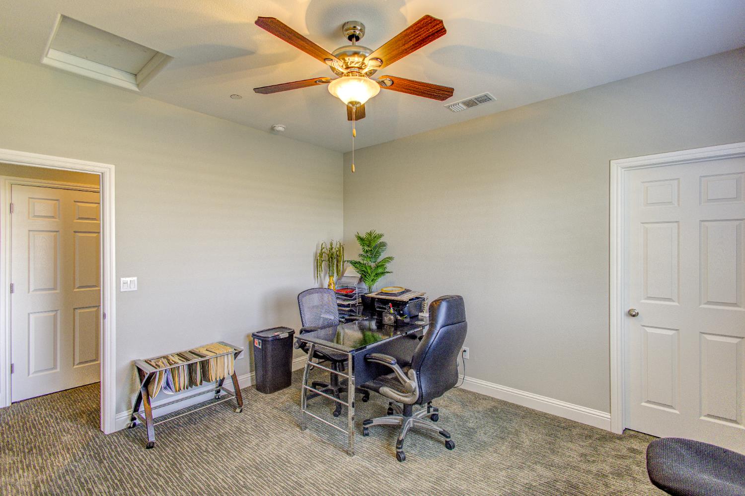 2286 N Janice Avenue