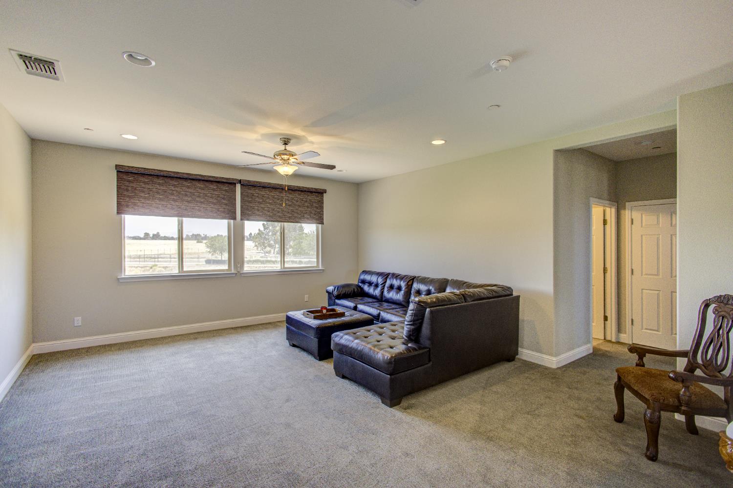 2286 N Janice Avenue