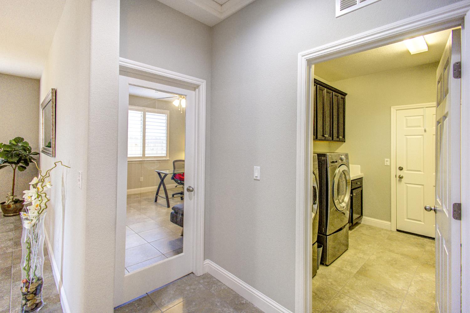 2286 N Janice Avenue