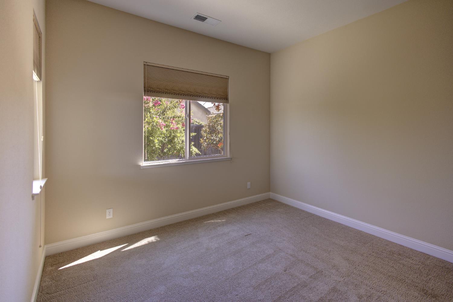 2688 Vartikian Avenue