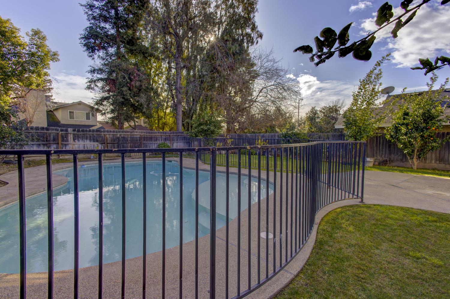 7168 N Prospect Avenue