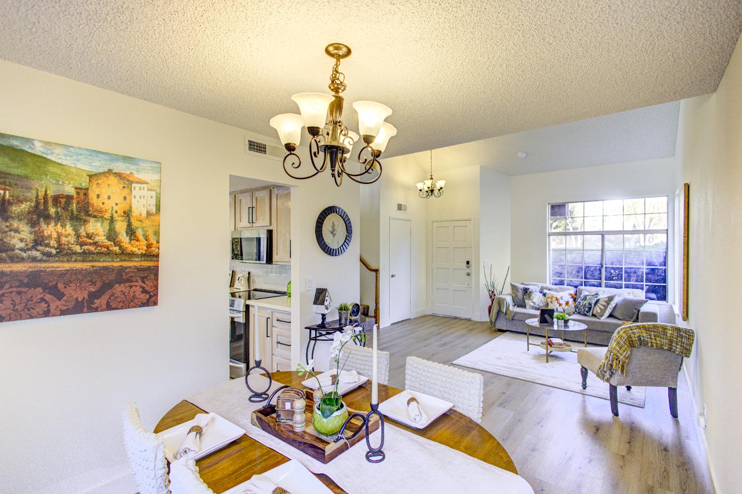 7168 N Prospect Avenue