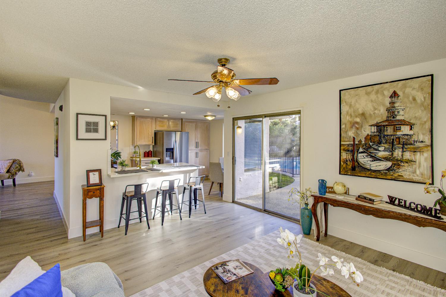 7168 N Prospect Avenue